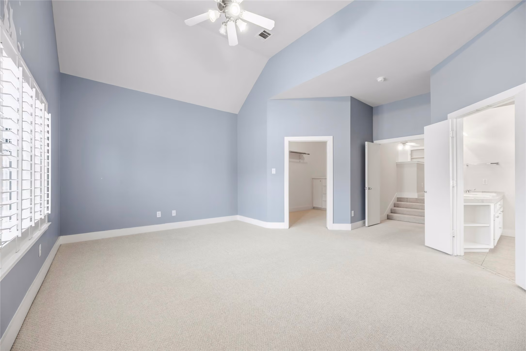 Photo 3 of 9814 Riddlelink, Houston, TX