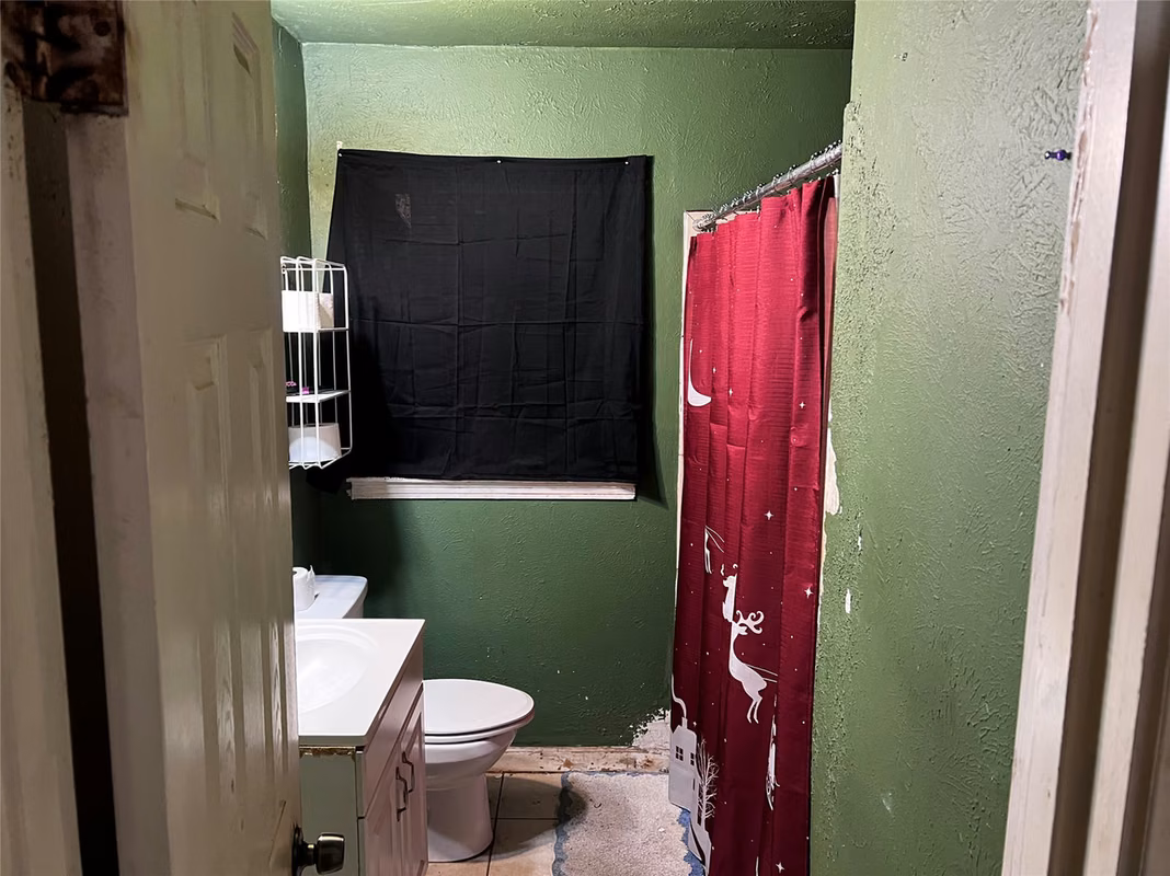 Photo 4 of 7641 Delavan Drive, Houston, TX
