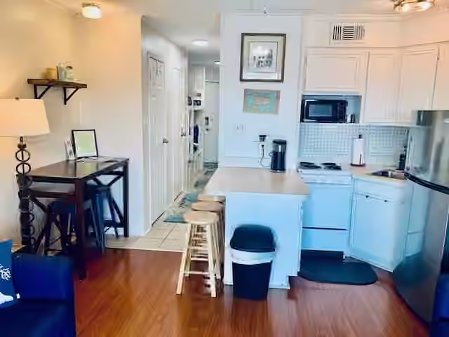 Photo 4 of 6102 Seawall Boulevard 241, Galveston, TX
