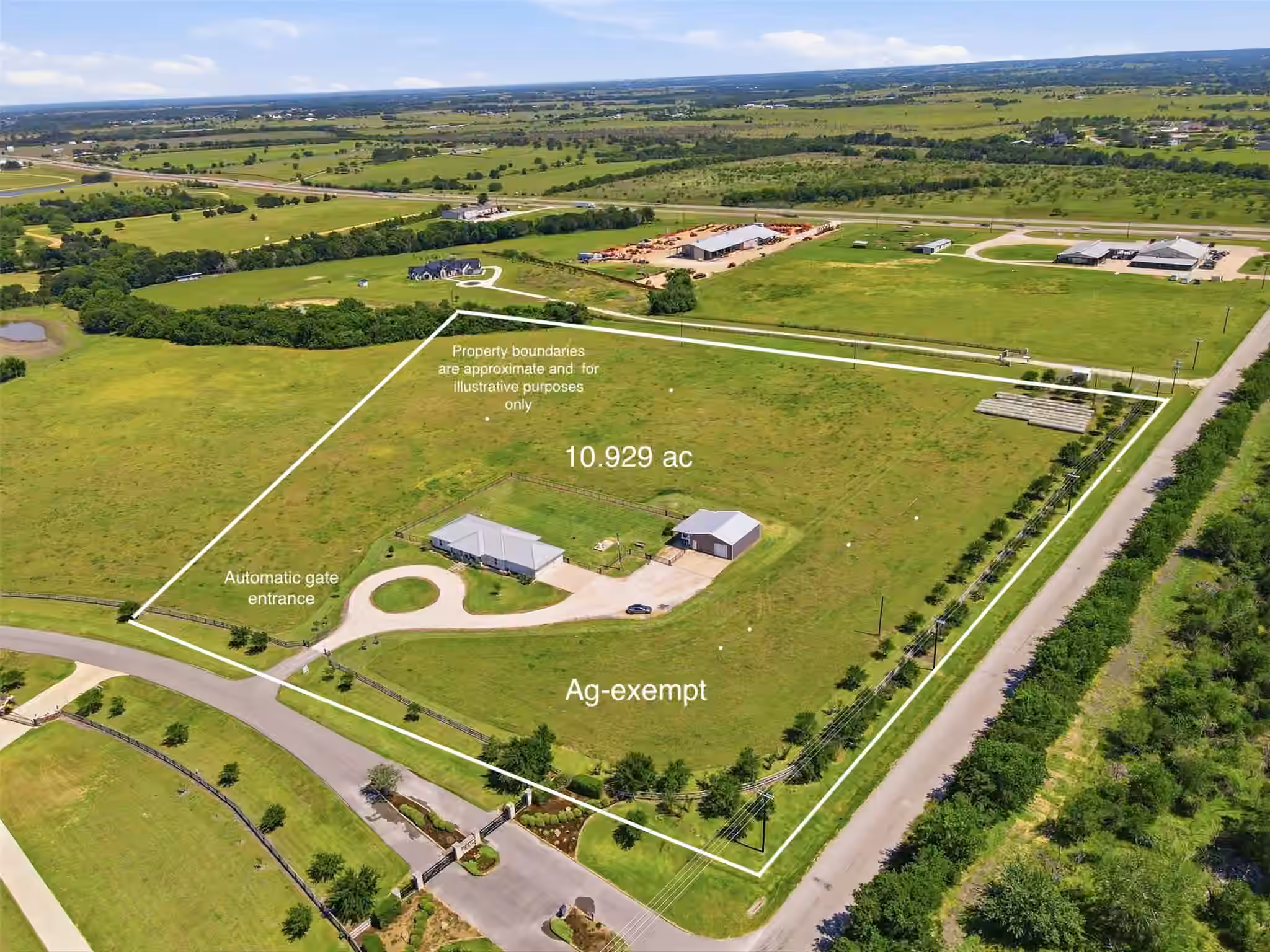 Photo of 5330 Indian Trail Lane, Brenham, TX 77833