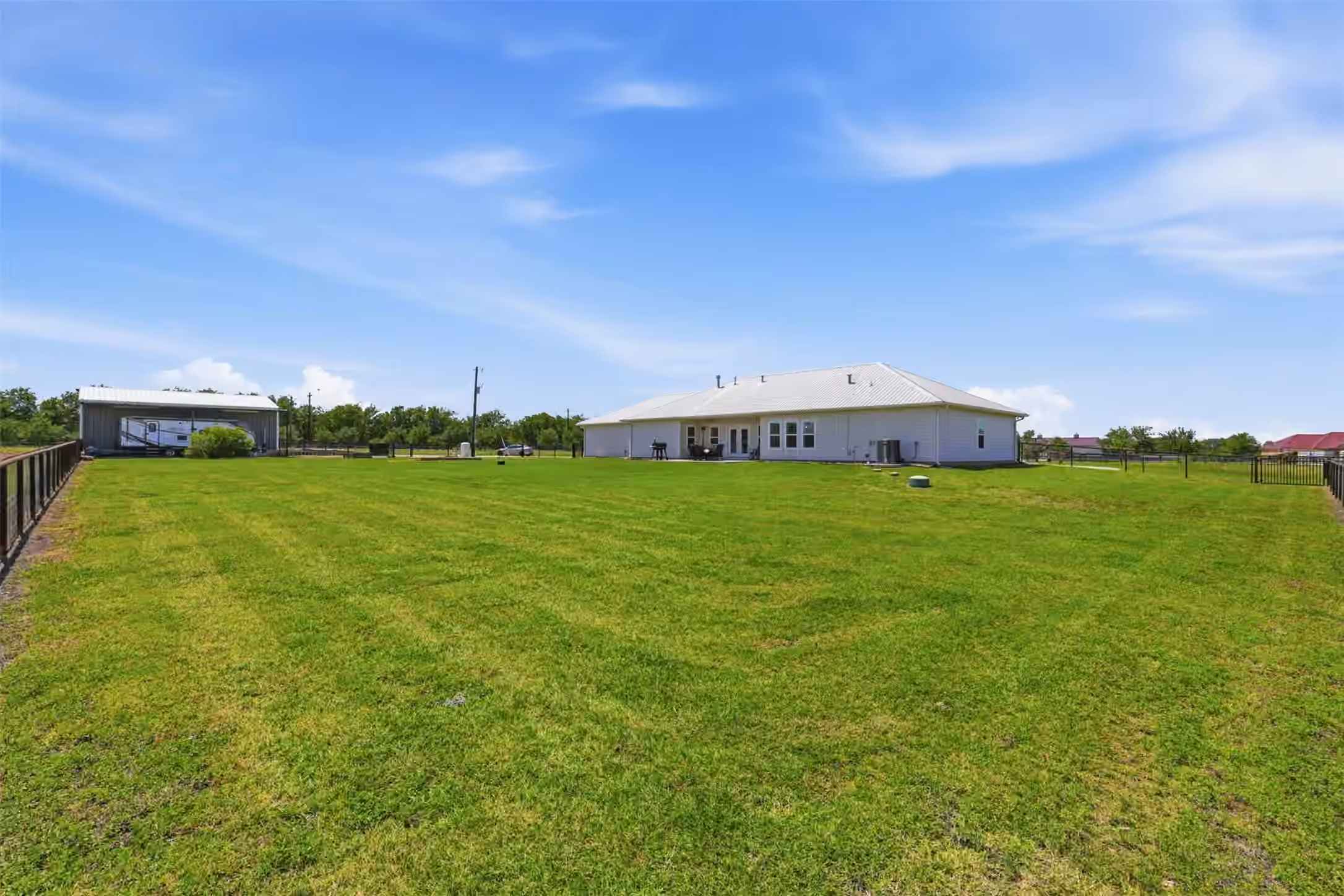 Photo 5 of 5330 Indian Trail Lane, Brenham, TX