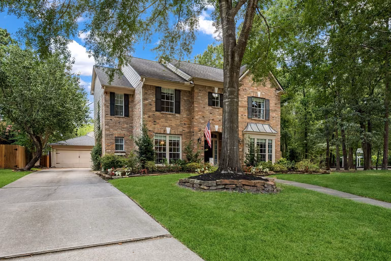 Photo 3 of 3218 S Woodstream Way, Kingwood, TX