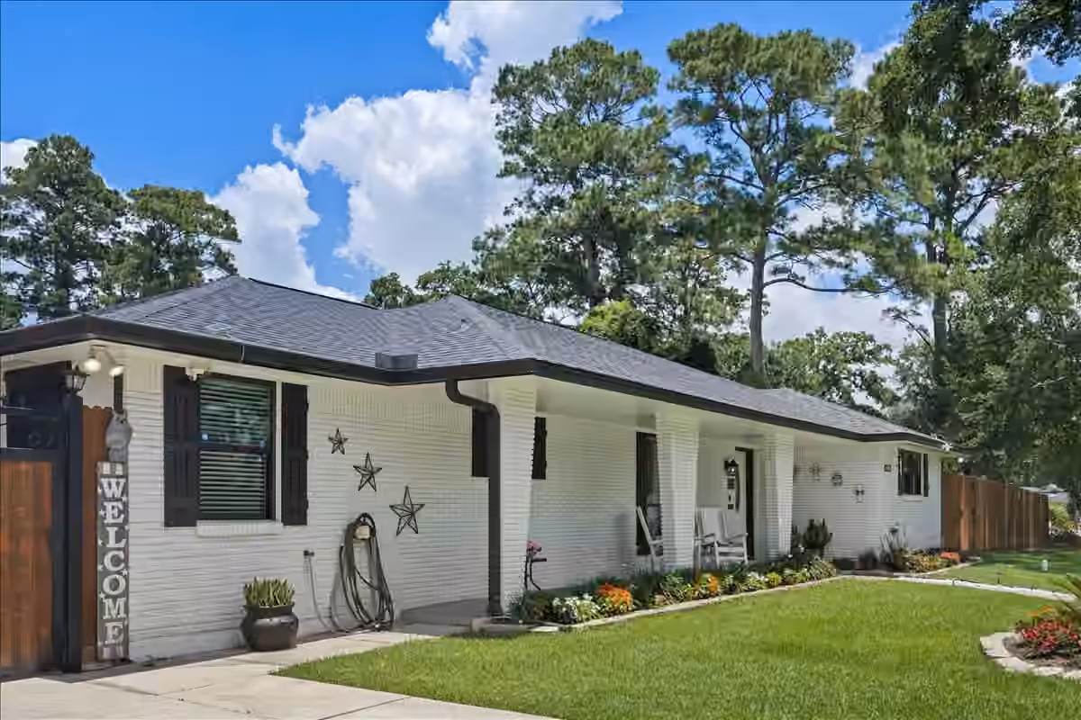 Photo 7 of 12116 Mills Lane, Houston, TX