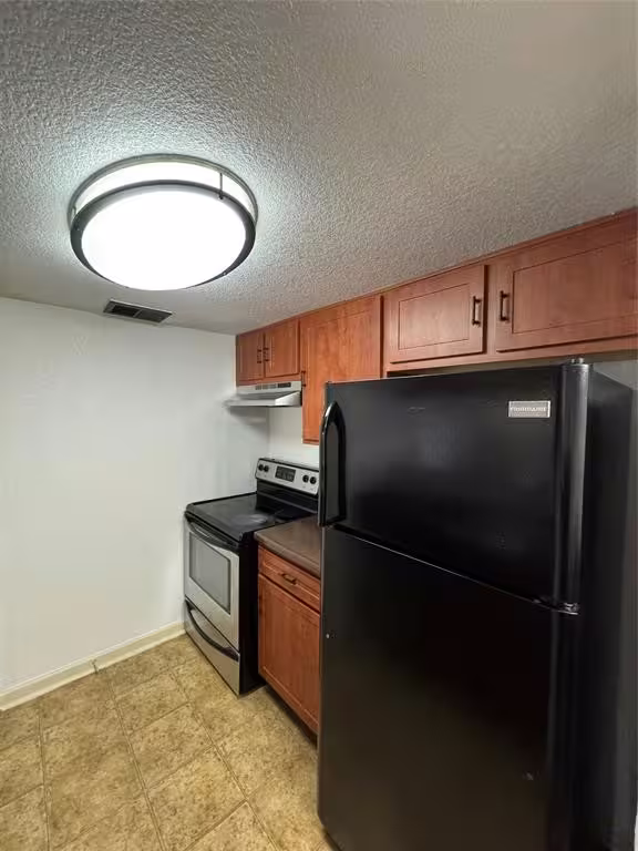 Photo 7 of 8100 Creekbend Drive 156, Houston, TX
