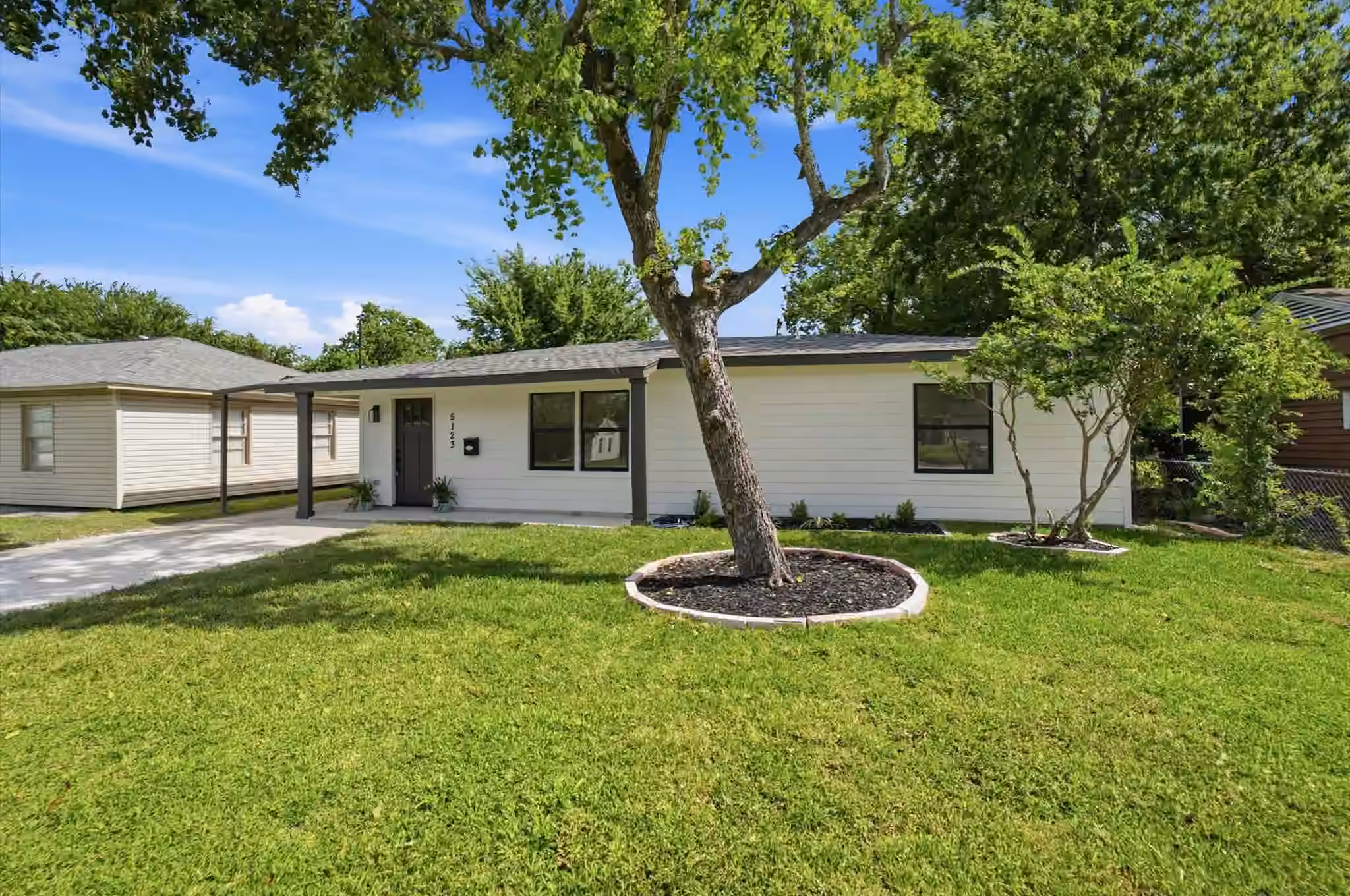 Photo of 5123 Willow Glen Drive, Houston, TX 77033