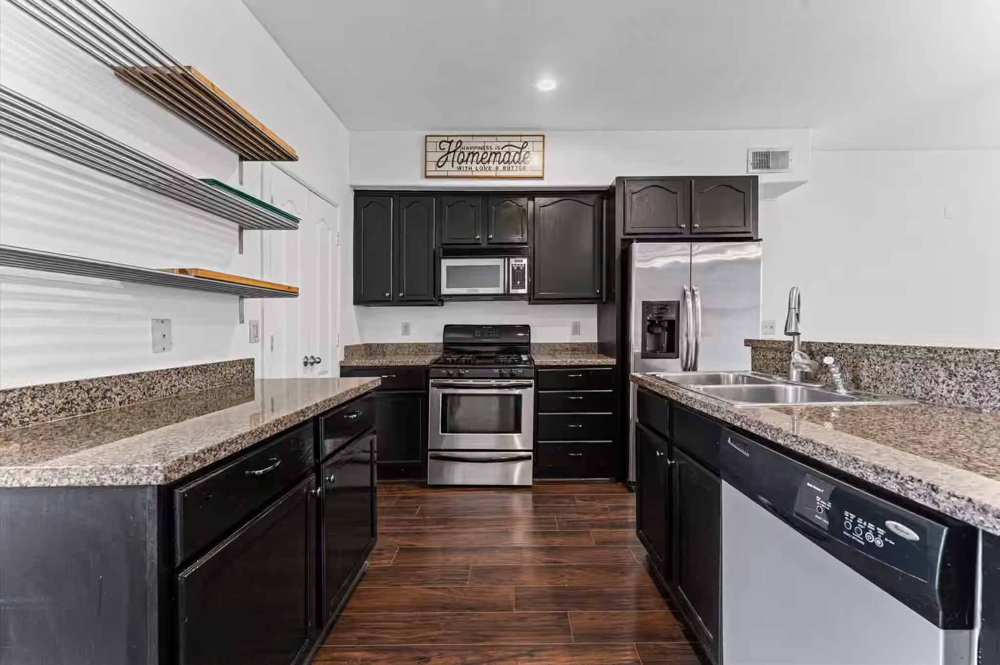 Photo 4 of 1602 Elgin Street 10, Houston, TX