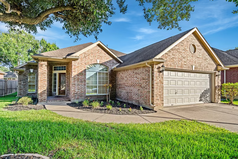 Photo 3 of 15223 Ember Glen Court, Houston, TX