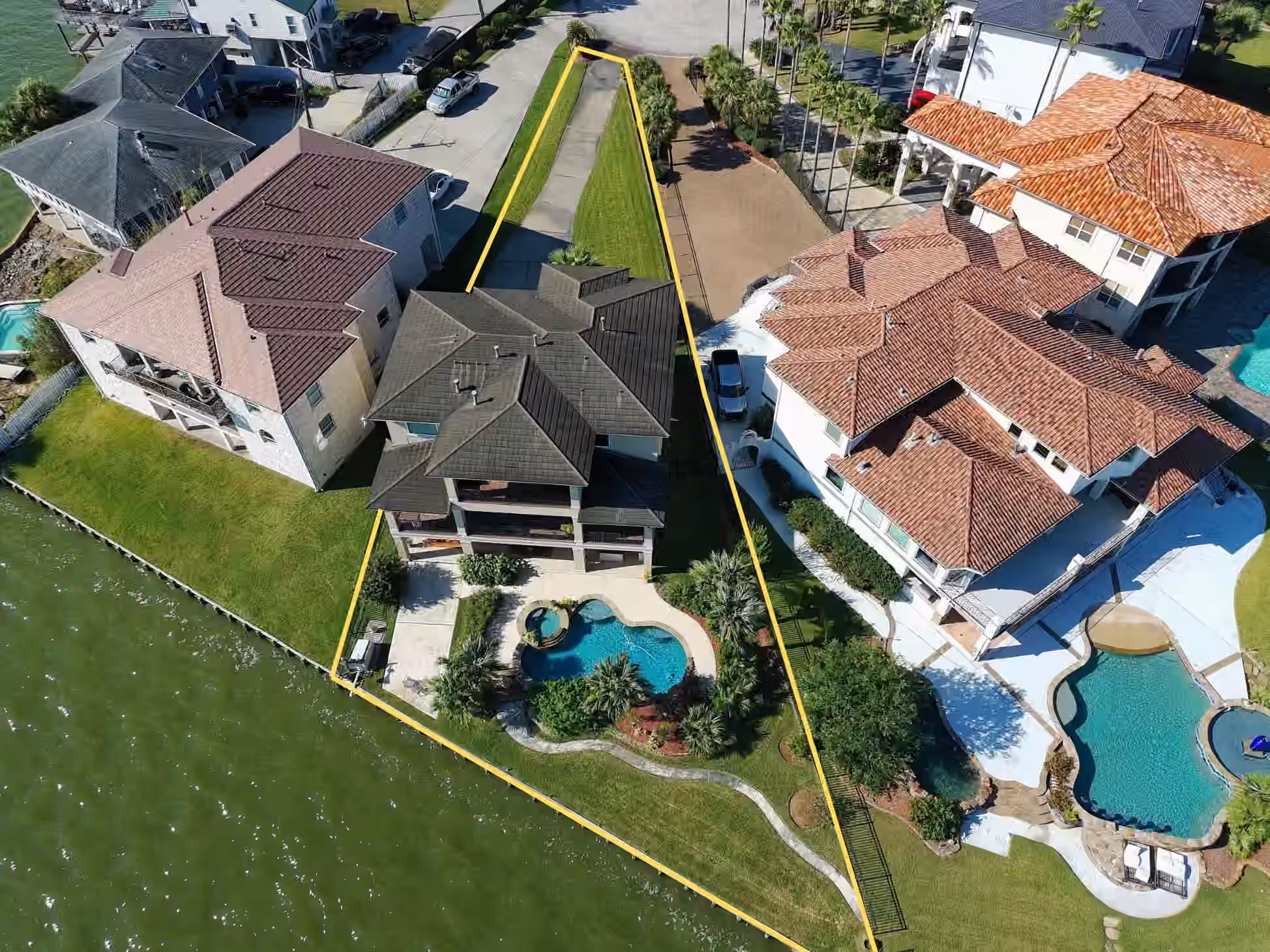 Photo 5 of 2242 Marina Way, League City, TX
