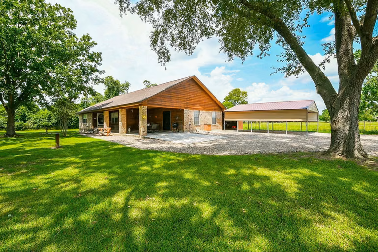 Photo 5 of 22035 Buescher Road, Tomball, TX