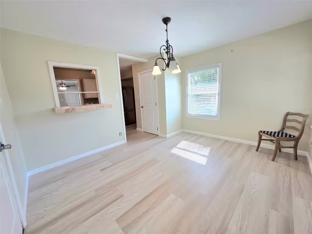 Photo 7 of 118 Whiting Street, Galveston, TX