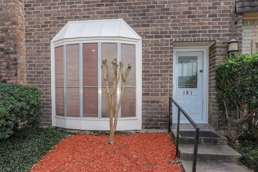 Photo 3 of 840 Threadneedle Street 181, Houston, TX