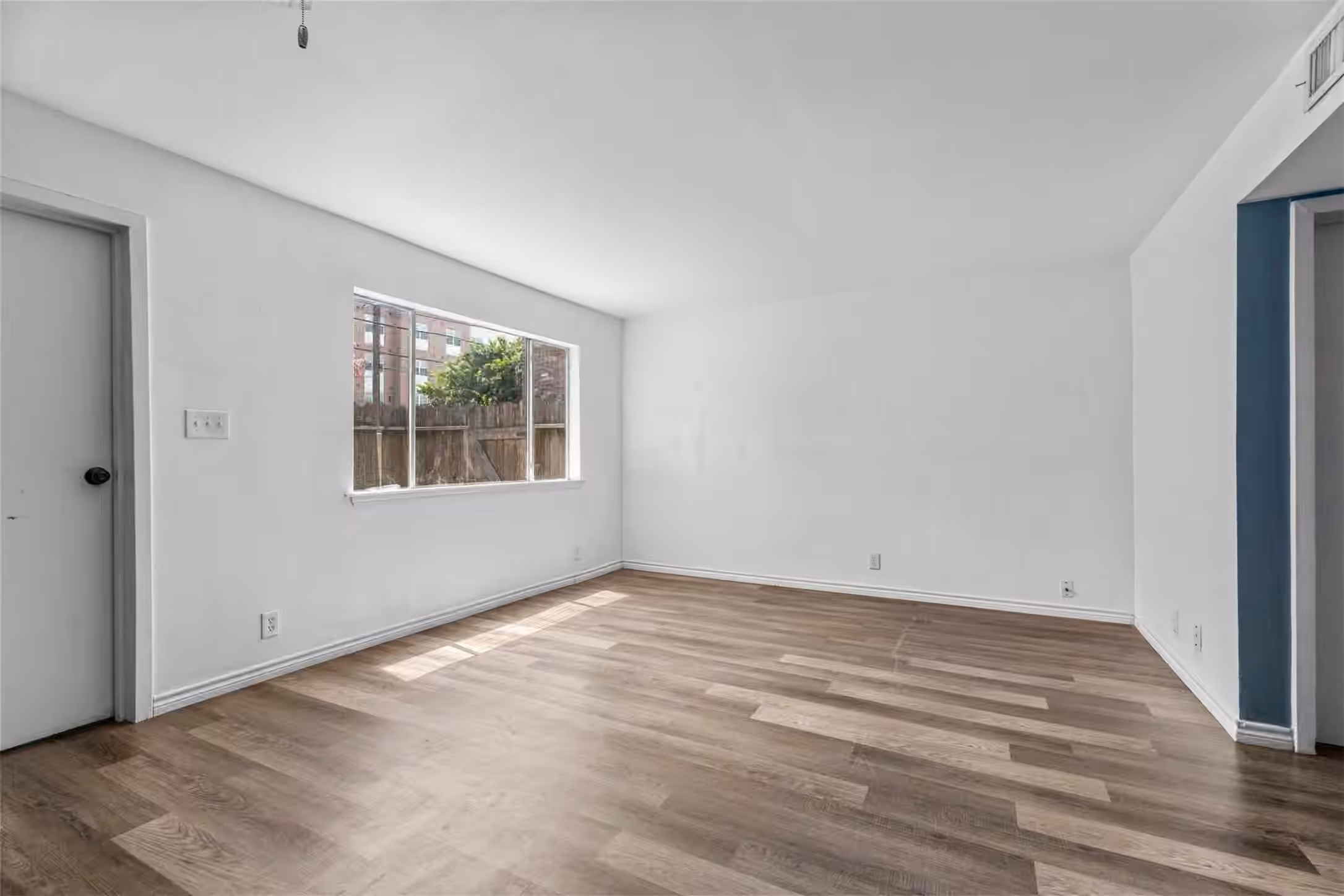 Photo 6 of 11002 Hammerly Boulevard 93, Houston, TX