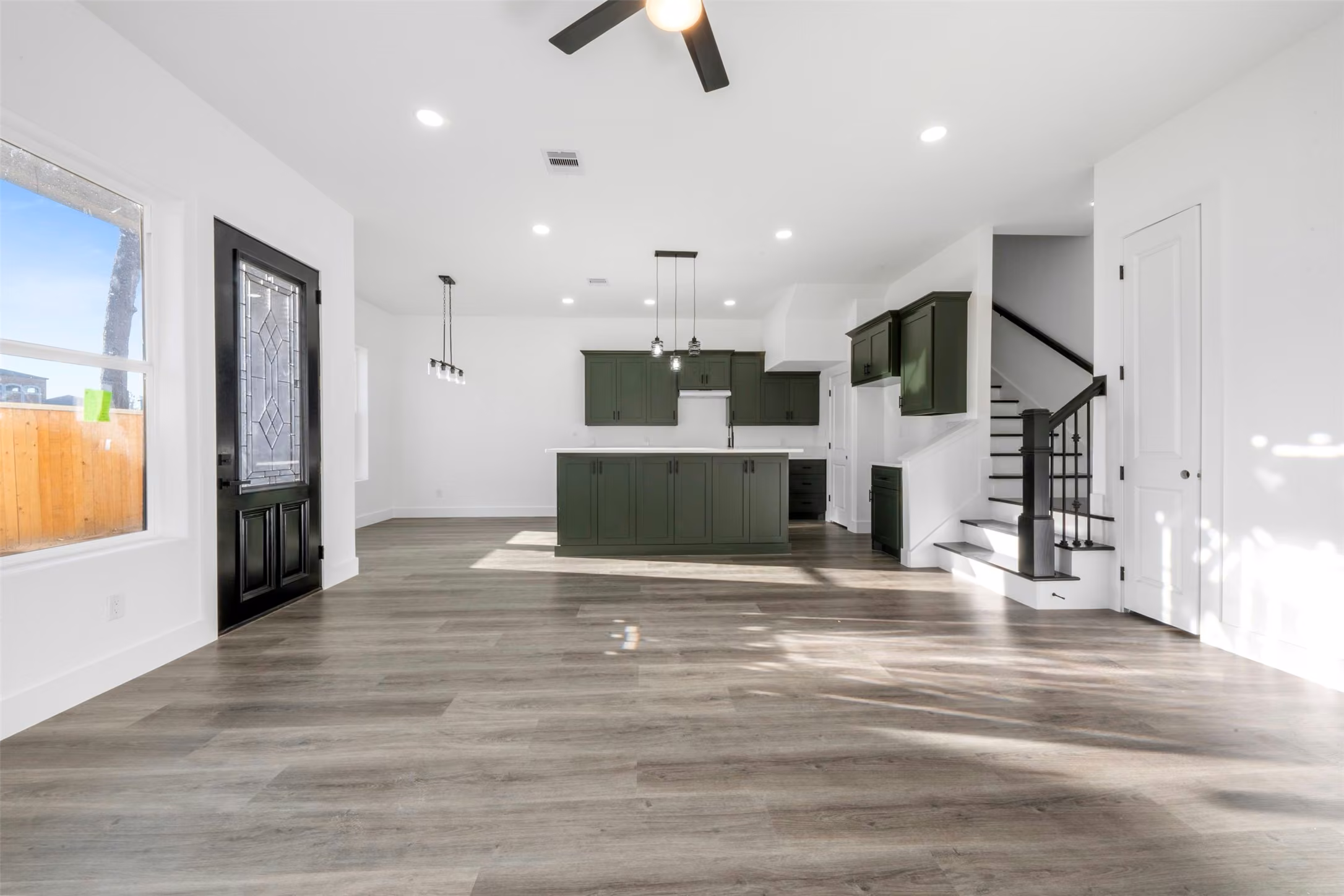 Photo 7 of 1310 Duff Lane, Houston, TX