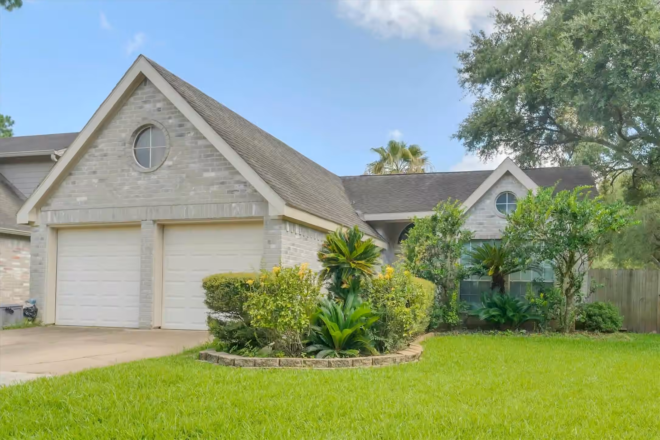 Photo 2 of 4402 Treasure Trail, Sugar Land, TX