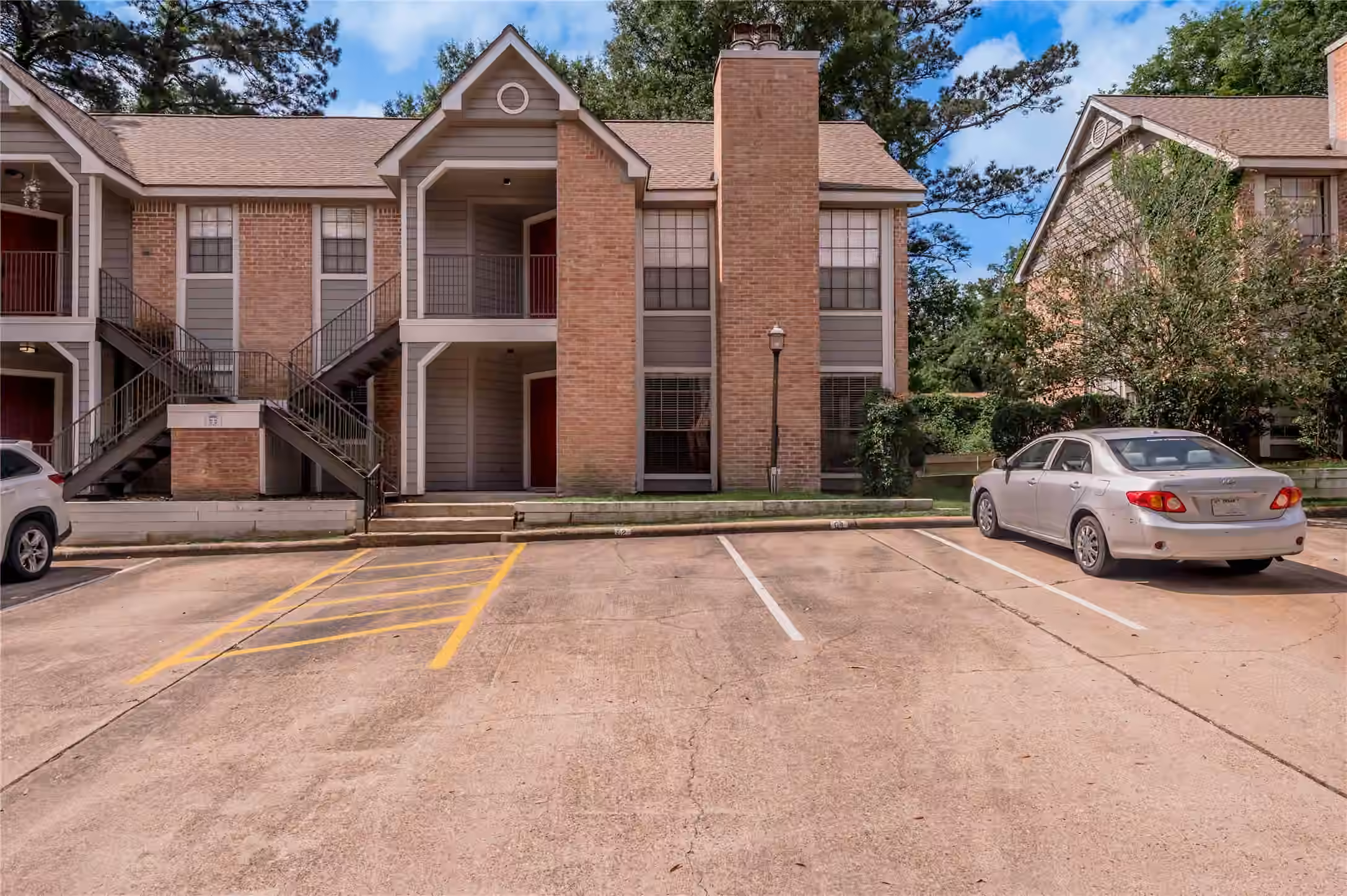 Photo 2 of 2401 Sycamore Avenue C2, Huntsville, TX