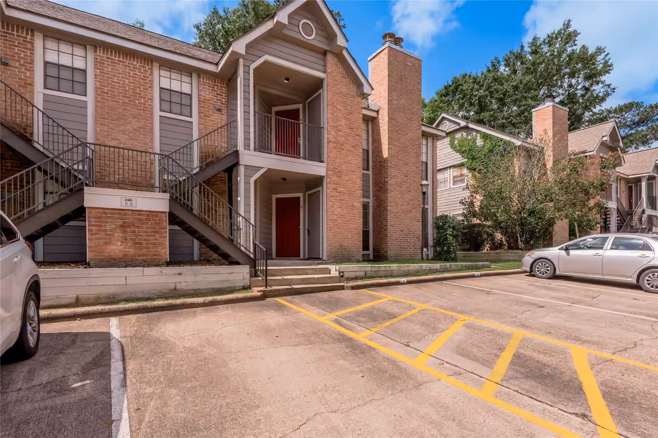 Photo 4 of 2401 Sycamore Avenue C2, Huntsville, TX