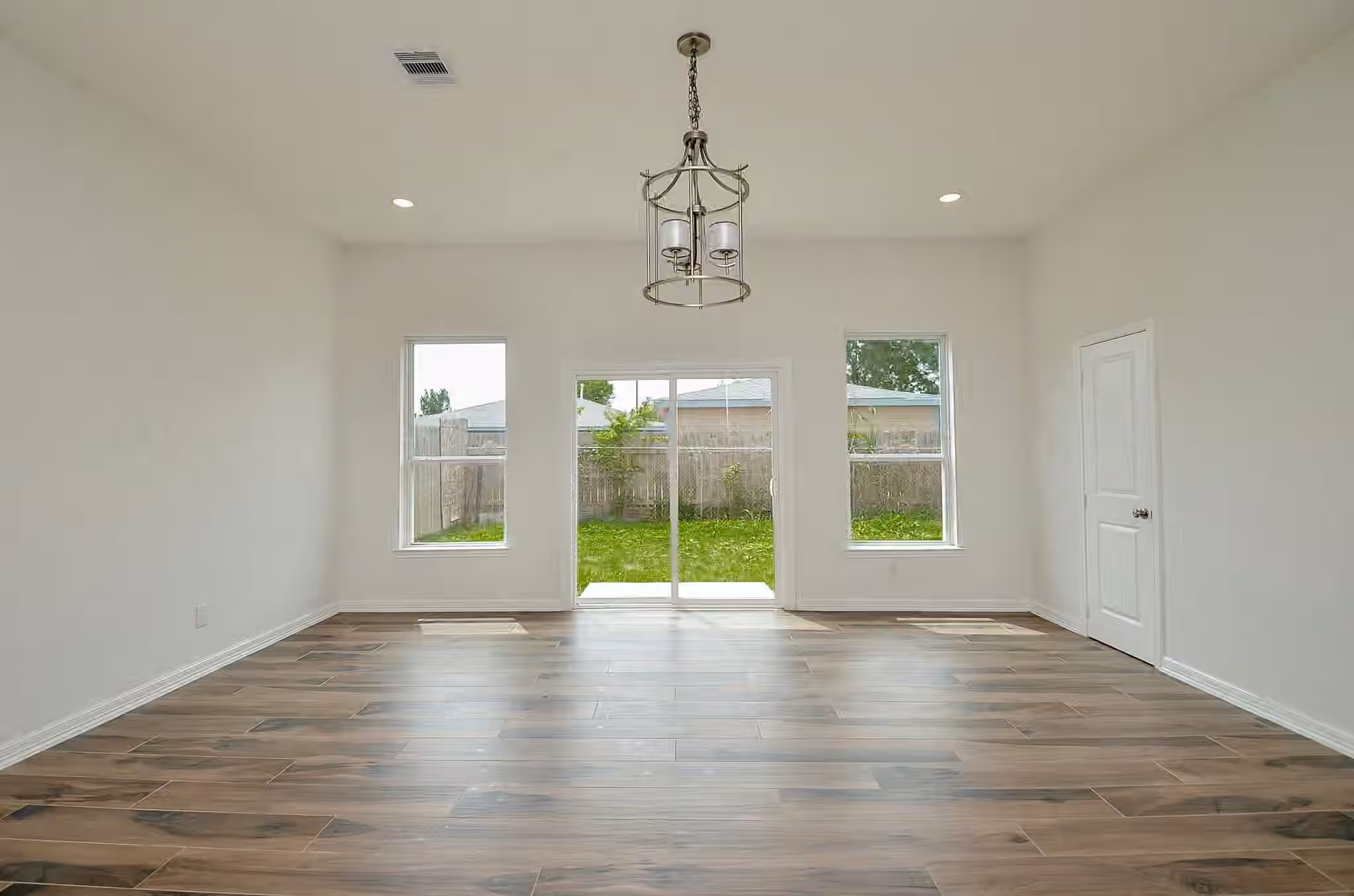 Photo 6 of 8630 Scott Street, Houston, TX