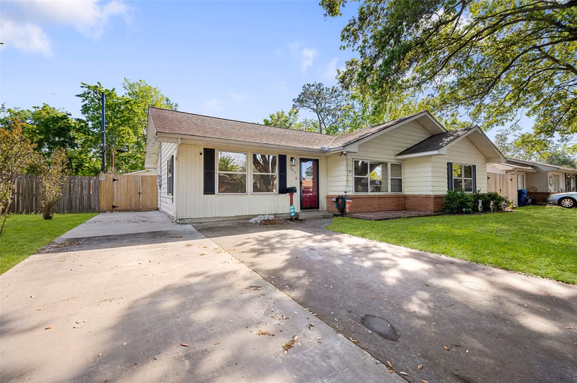 Photo of 1413 Andrea Drive, Bay City, TX 77414