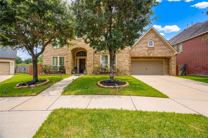 Photo 2 of 4222 Windy Orchard Drive, Richmond, TX