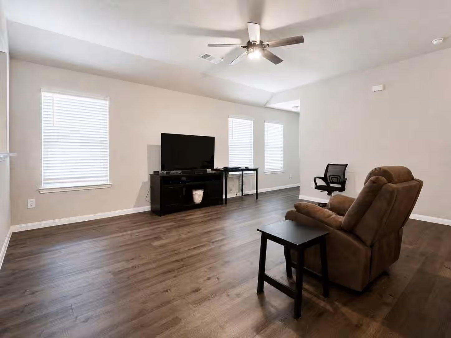 Photo 5 of 2228 Raider Drive, Conroe, TX