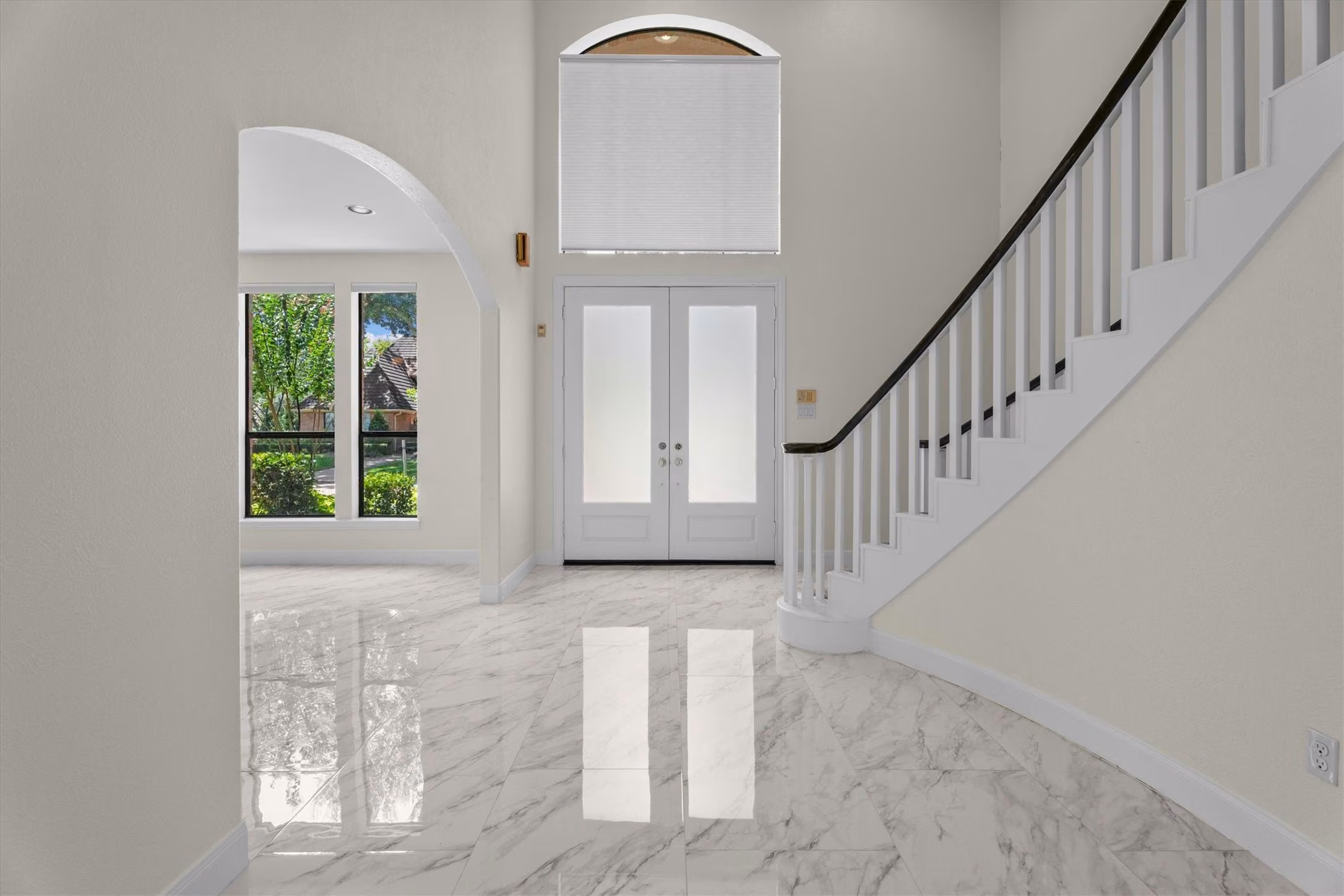 Photo 5 of 16002 Stewarts Grove Drive, Spring, TX