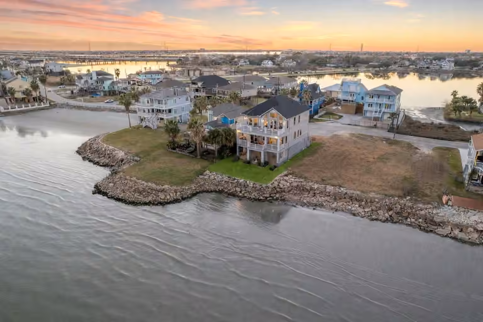 Photo 5 of 1406 Todville Road, Seabrook, TX