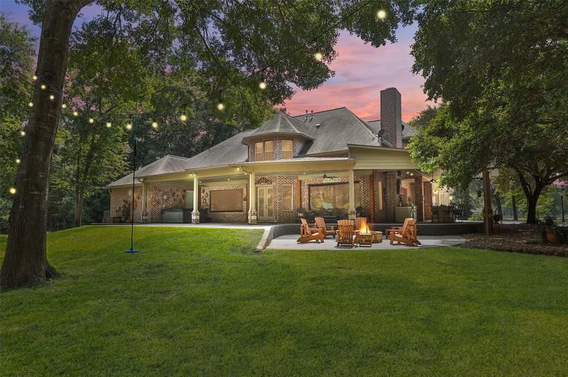 Photo 3 of 12126 Zion Road, Tomball, TX