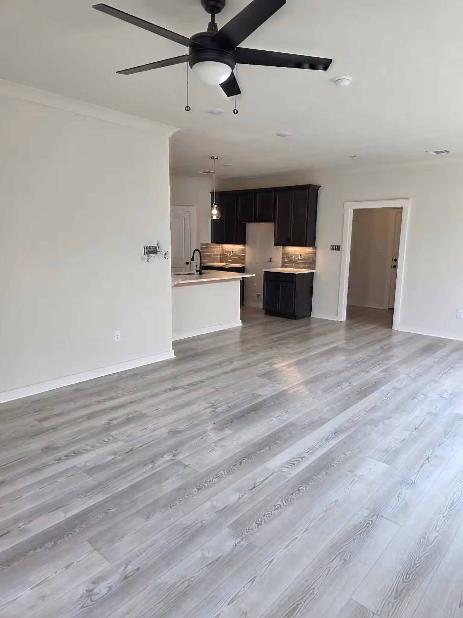 Photo 4 of 21122 Autumn Heights, Rosharon, TX