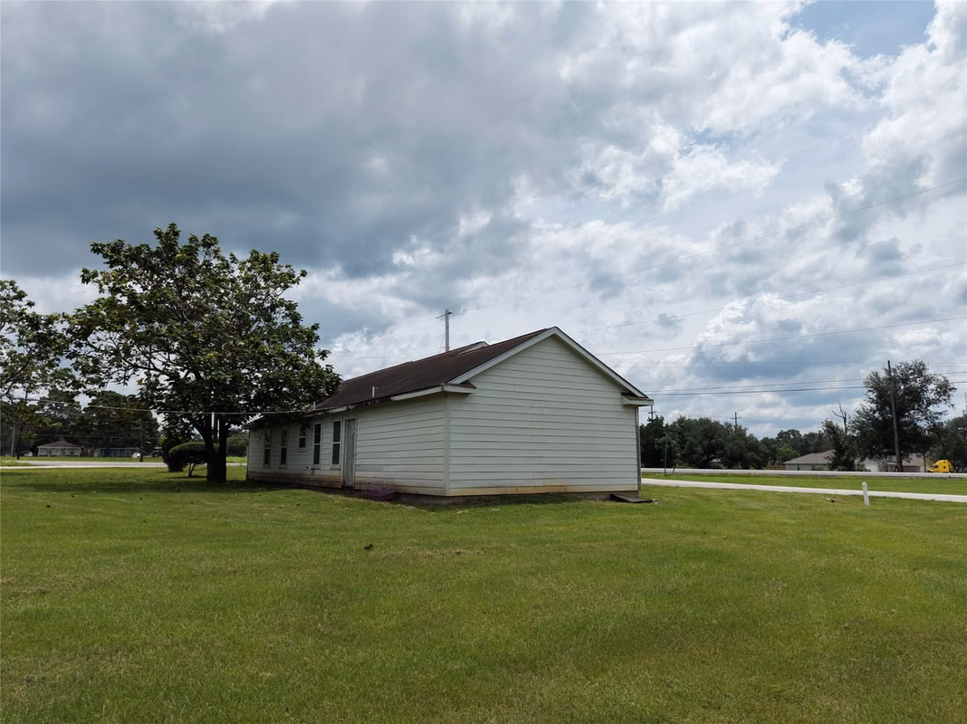 Photo 6 of 1420 Colorado St, Hempstead, TX