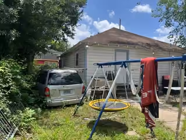 Photo 6 of 833 Wilkes Street, Houston, TX