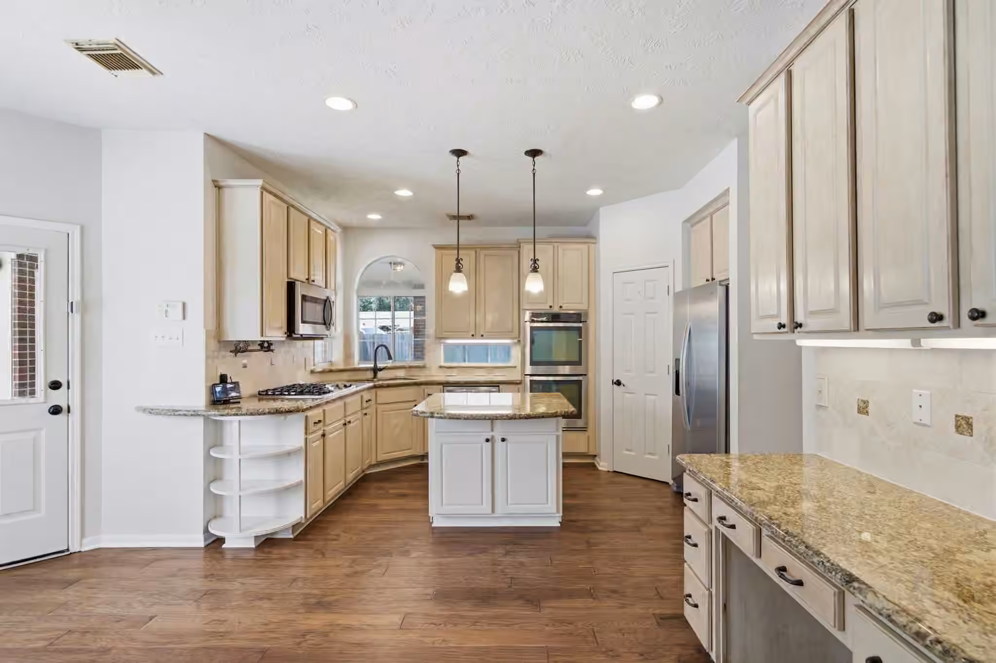 Photo 7 of 18911 Big Cypress Drive, Spring, TX