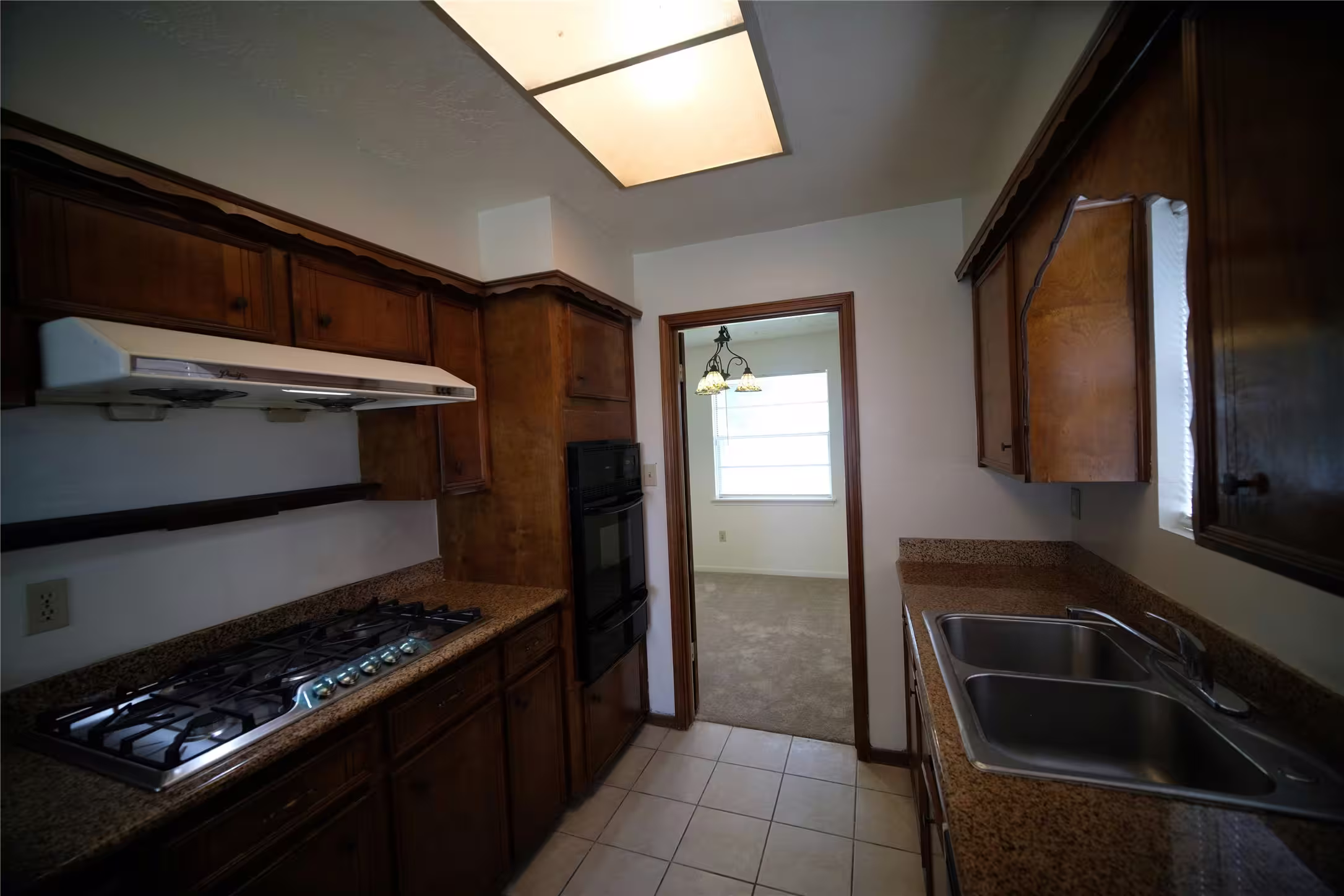 Photo 7 of 12510 Shannon Hills Drive, Houston, TX