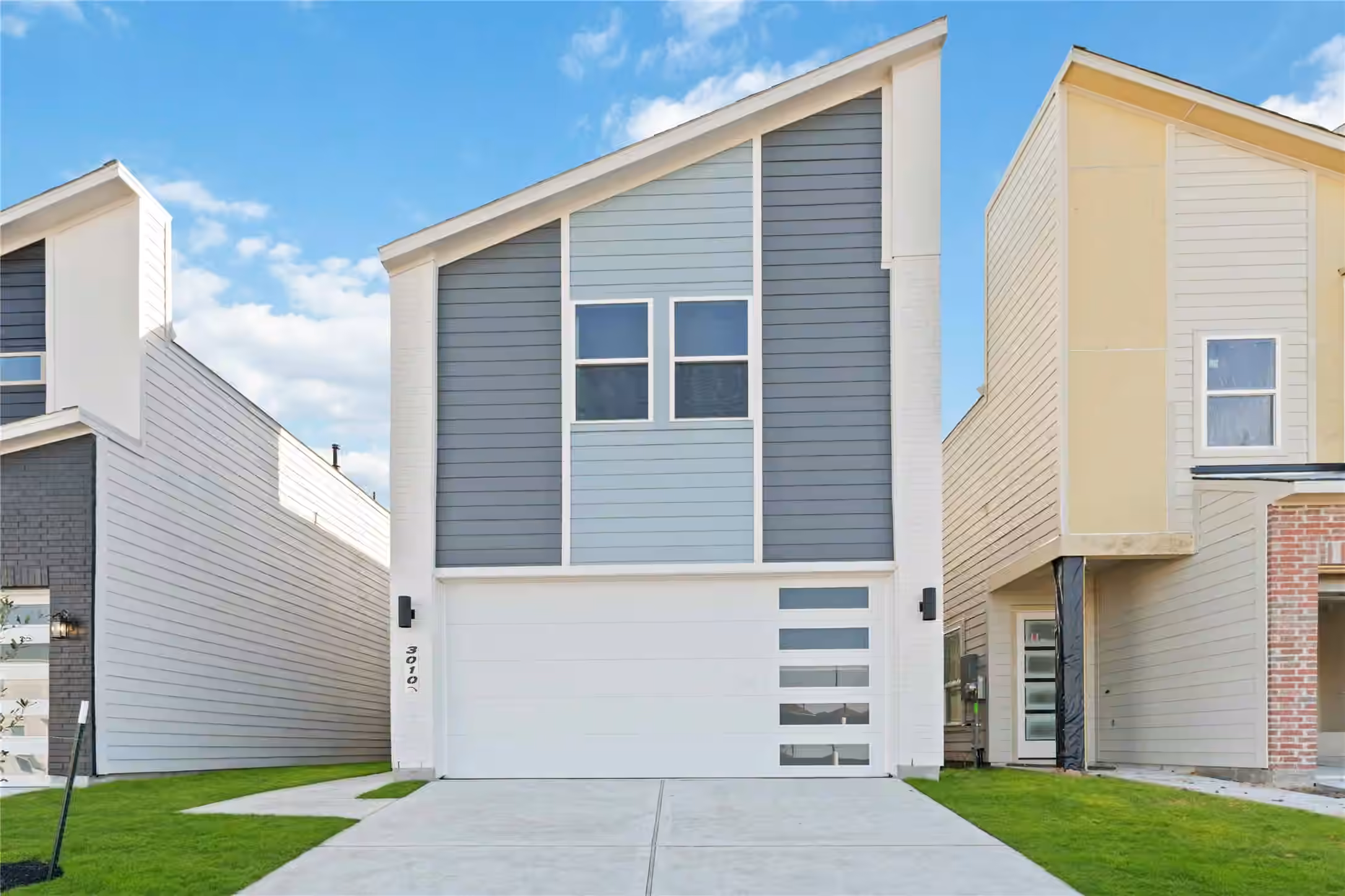 Photo of 3010 La Rambla Drive, Houston, TX