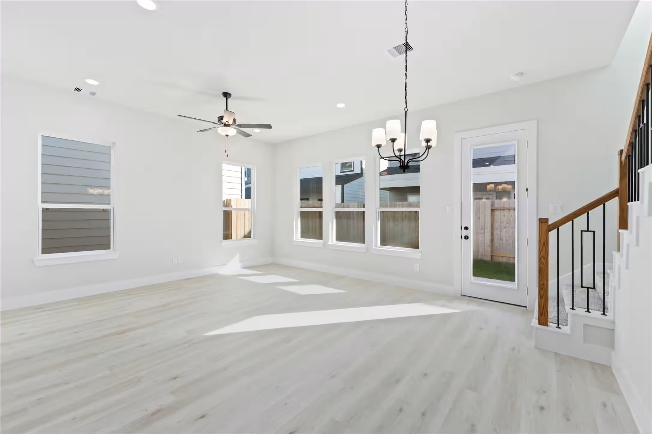 Photo 7 of 3010 La Rambla Drive, Houston, TX