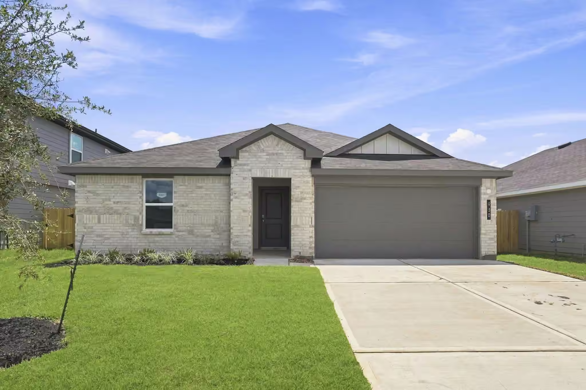 Photo of 930 Sutherland Falls Street, Conroe, TX