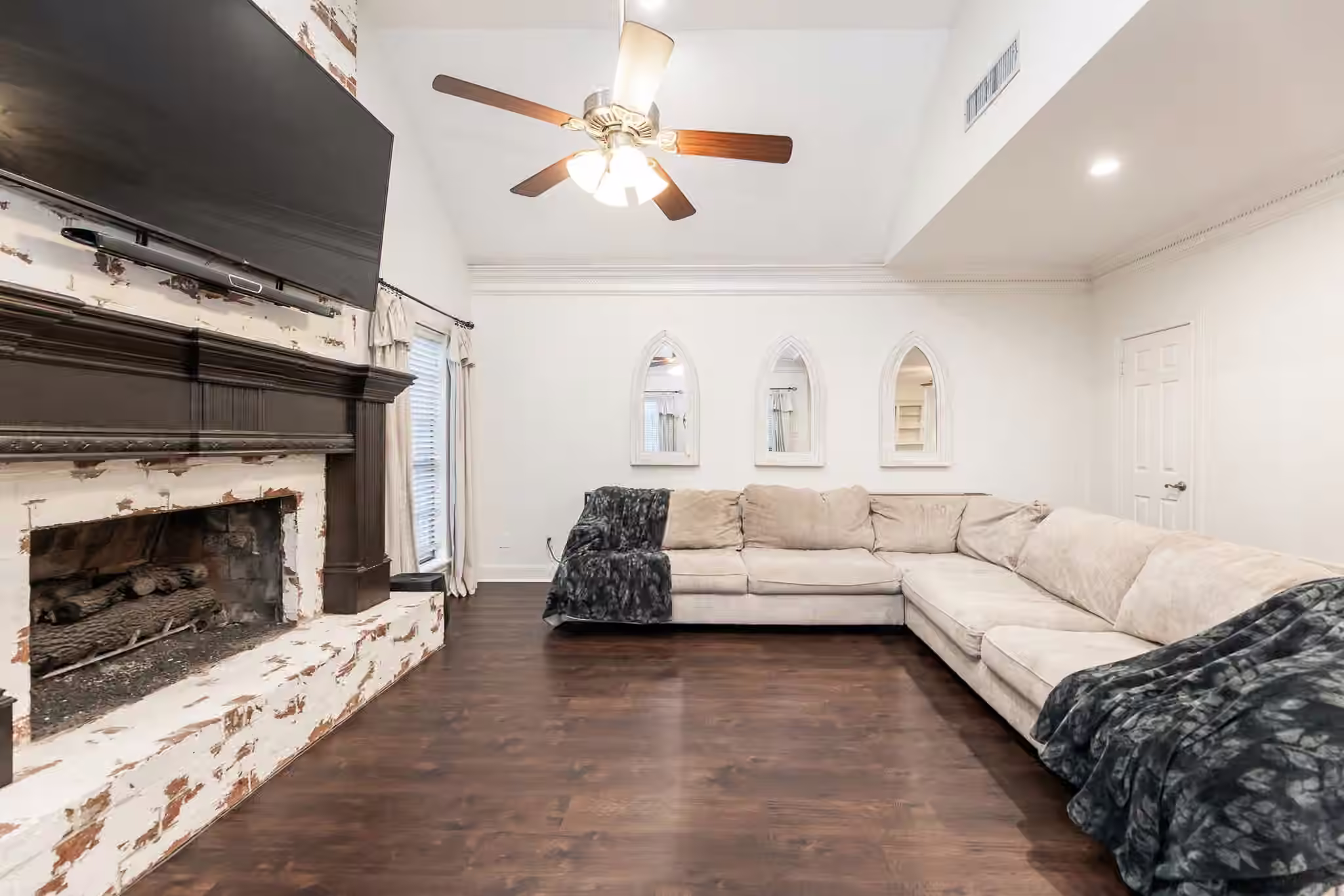 Photo 7 of 14102 N Suddley Castle Street, Houston, TX