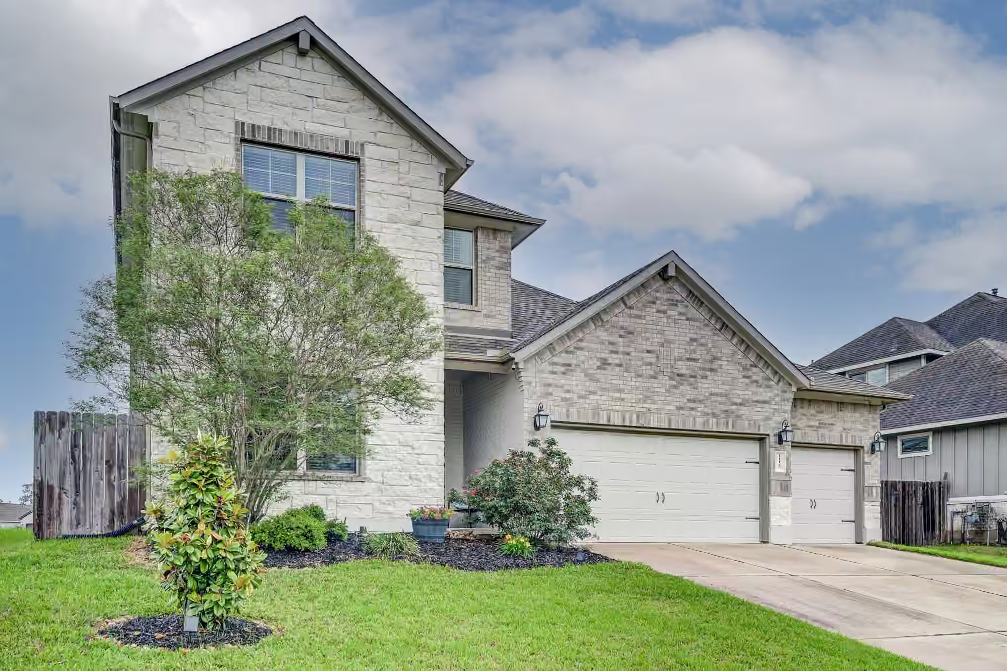 Photo 3 of 11106 Cunningham Fir Trail, Tomball, TX