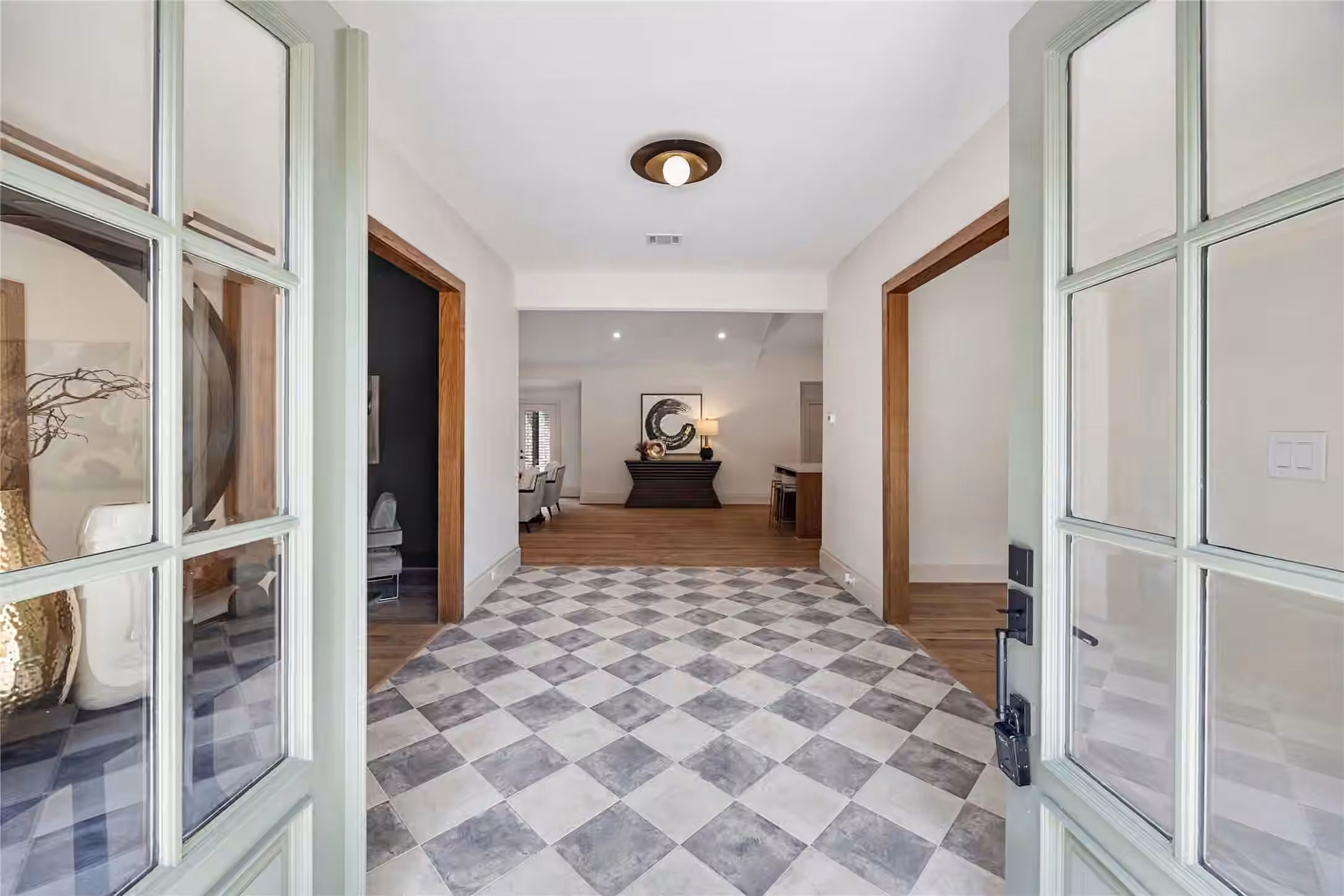 Photo 4 of 5642 Pine Forest Road, Houston, TX