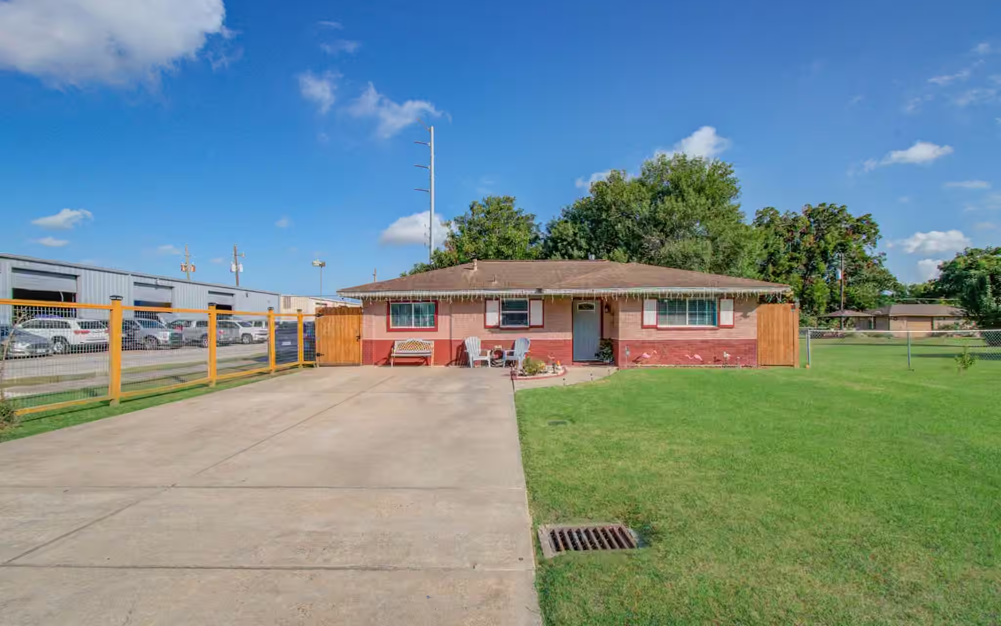 Photo of 1115 Iowa Street, South Houston, TX
