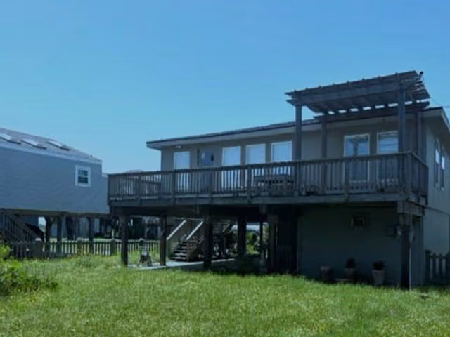 Photo 2 of 12925 John Reynolds Road, Galveston, TX
