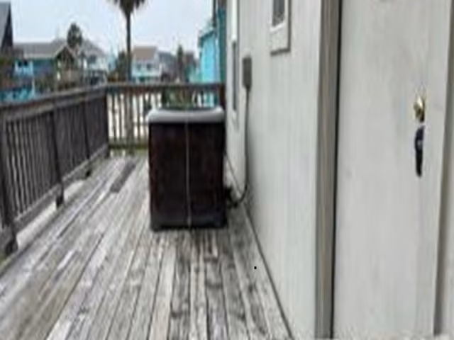 Photo 3 of 12925 John Reynolds Road, Galveston, TX