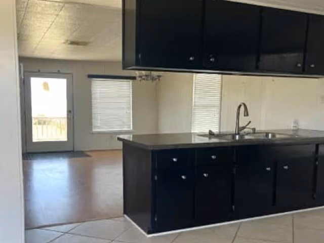 Photo 5 of 12925 John Reynolds Road, Galveston, TX