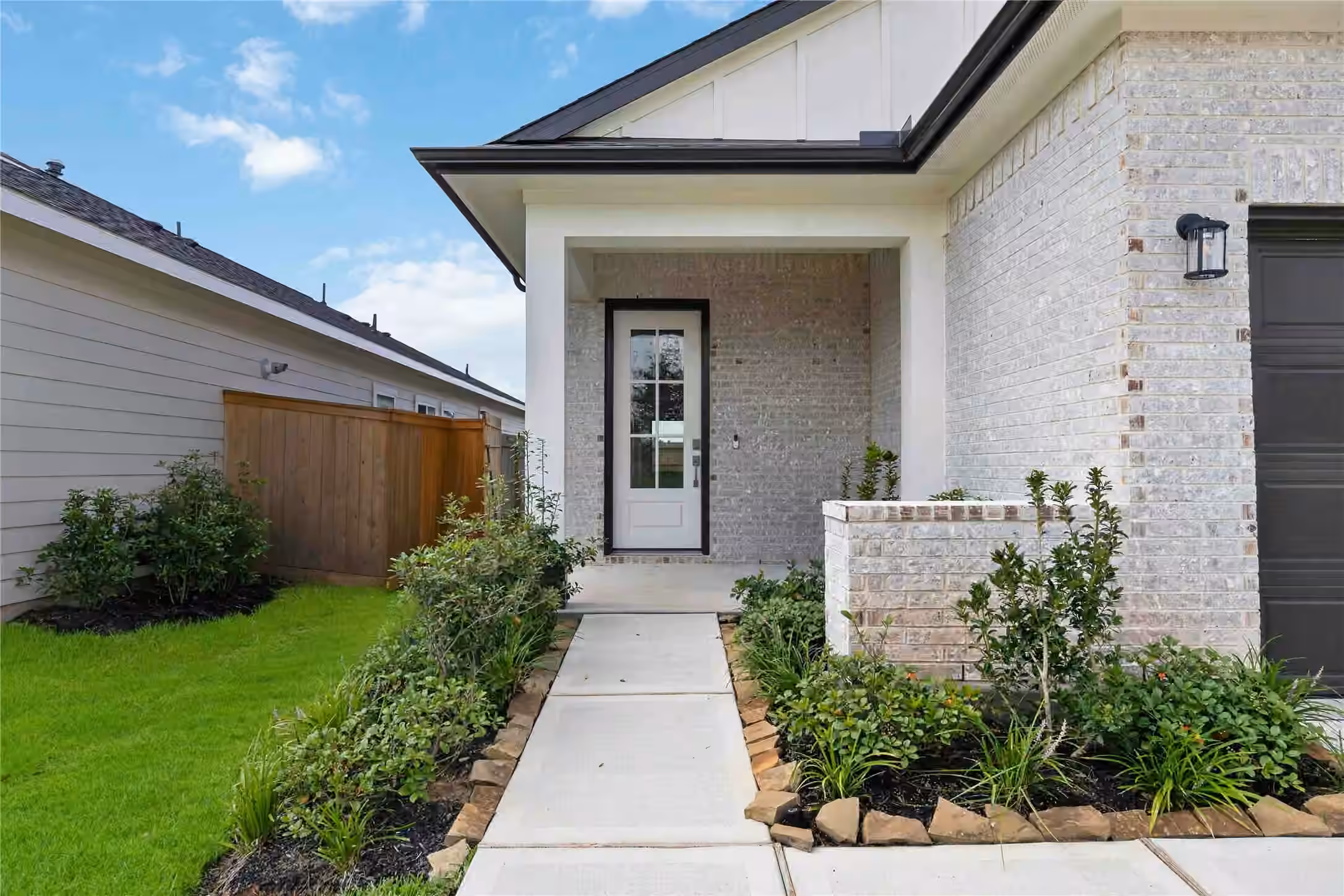 Photo 3 of 360 Palero Path, Brookshire, TX