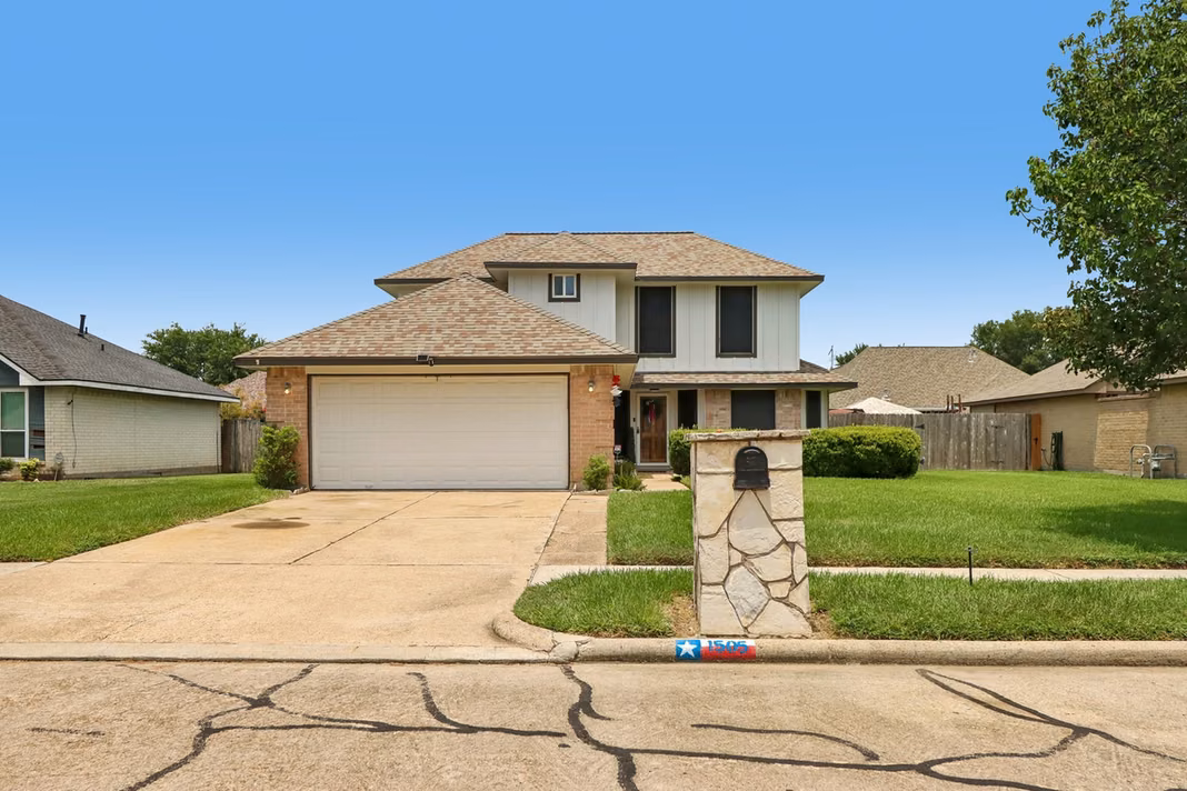 Photo of 1505 Roosevelt Drive, Deer Park, TX