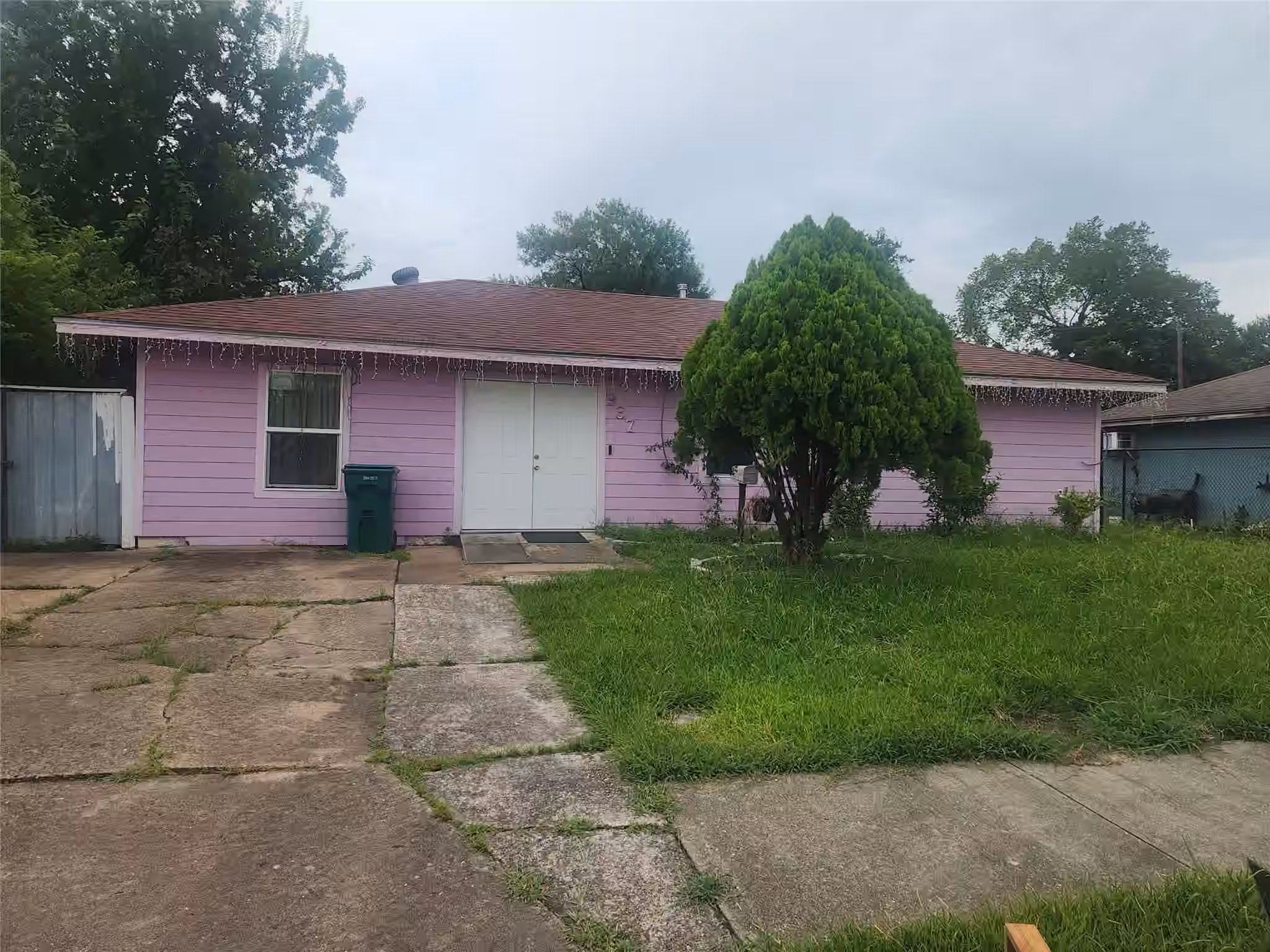 Photo of 937 Vivian Avenue, Pasadena, TX 77506