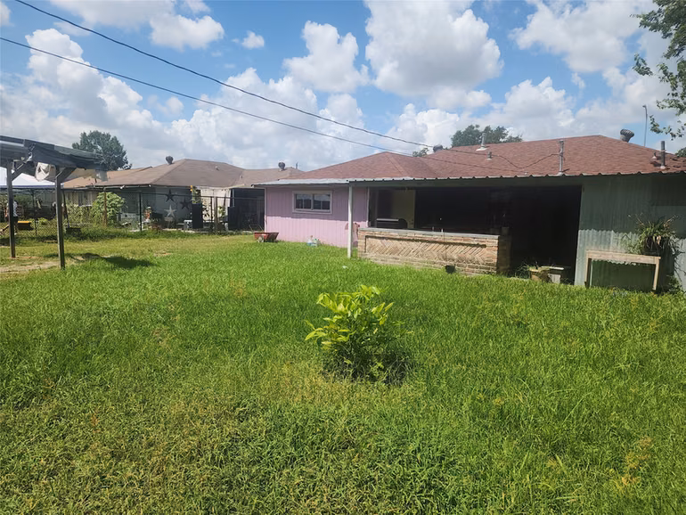Photo 6 of 937 Vivian Avenue, Pasadena, TX