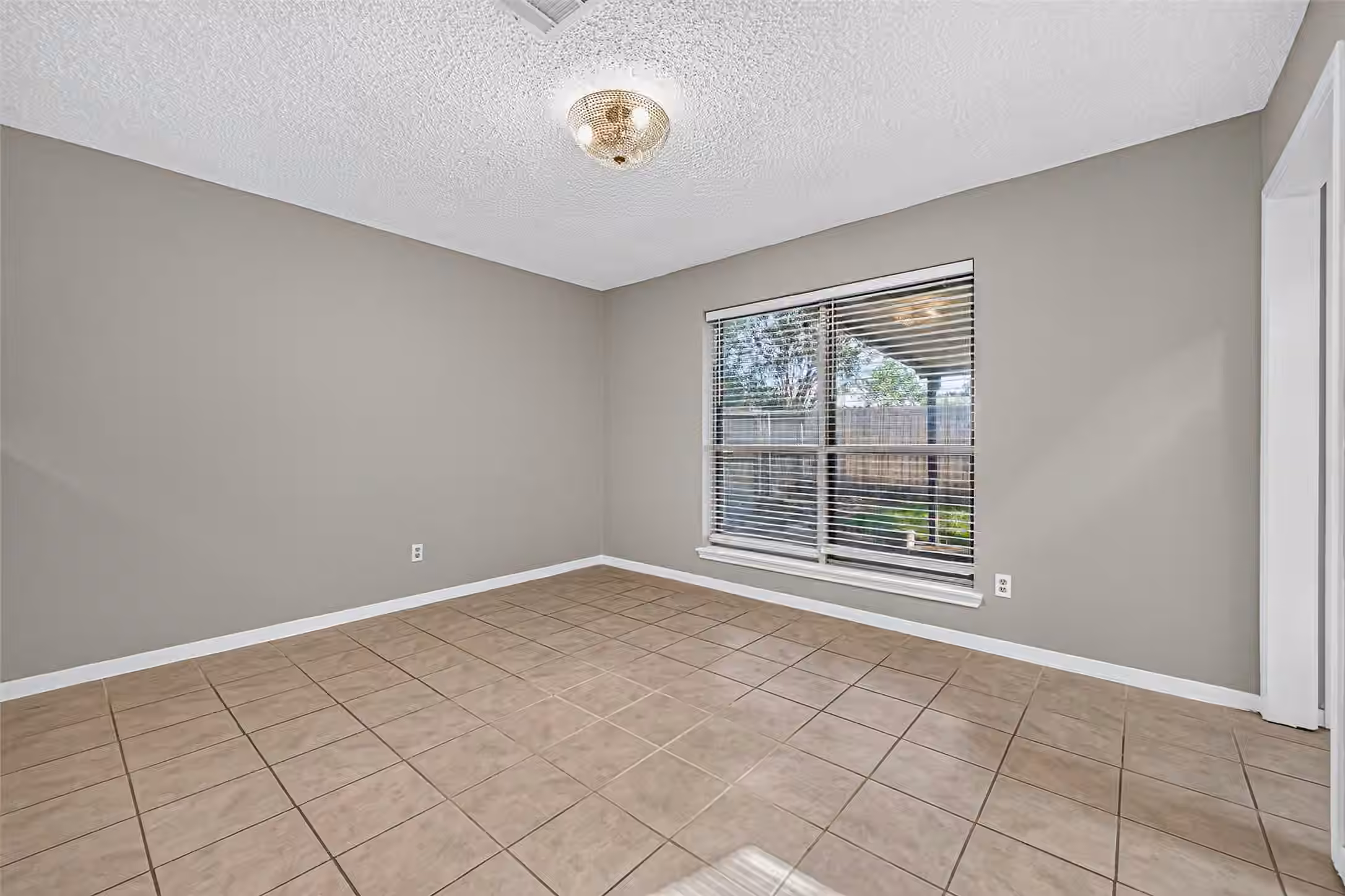 Photo 7 of 3022 Mosby Drive, Sugar Land, TX