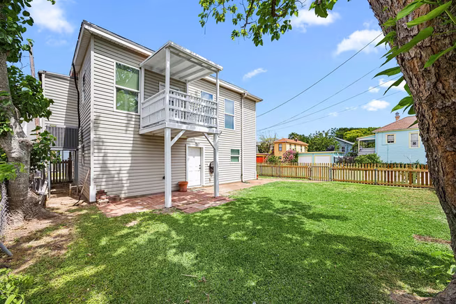 Photo 4 of 1913 30th Street, Galveston, TX