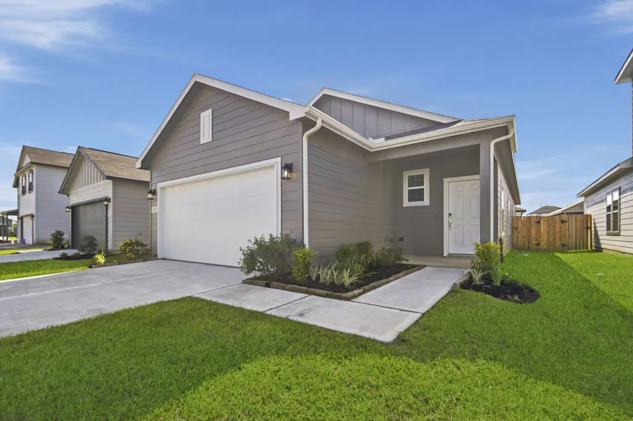 Photo 2 of 11515 Heritage Wind Drive, Crosby, TX
