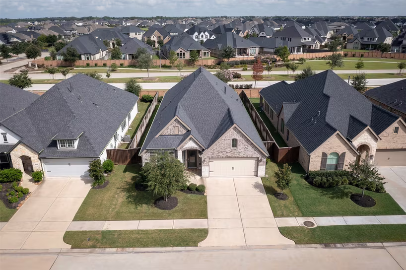 Photo 4 of 6930 Goldstrum Way, Katy, TX